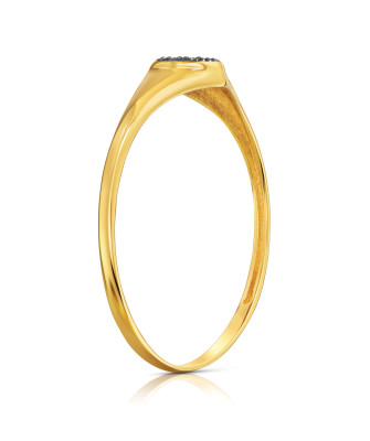 Ring with a heart in the middle black stones