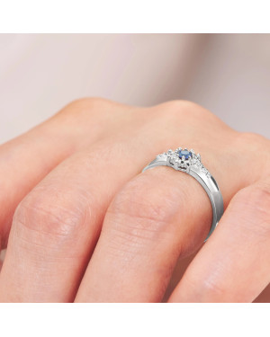 Silver ring blue flower