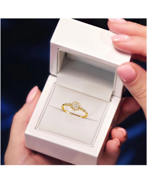 Gold ring flower white stones