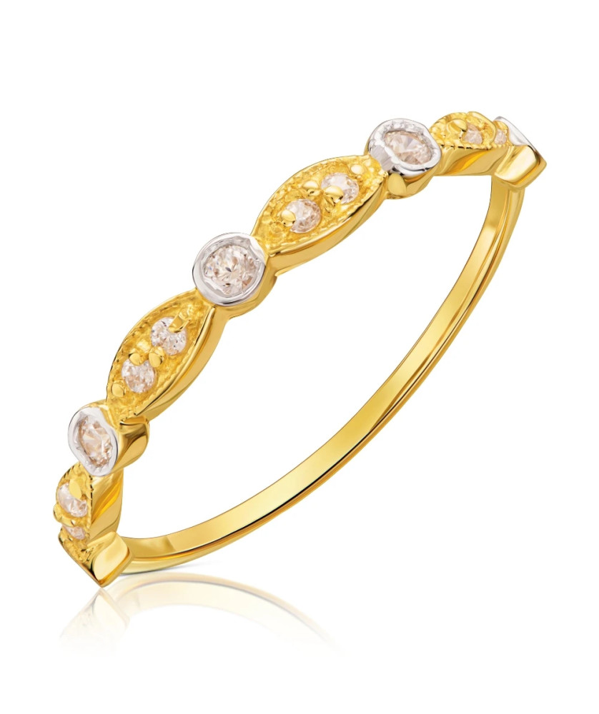 14k gold ring with white stones