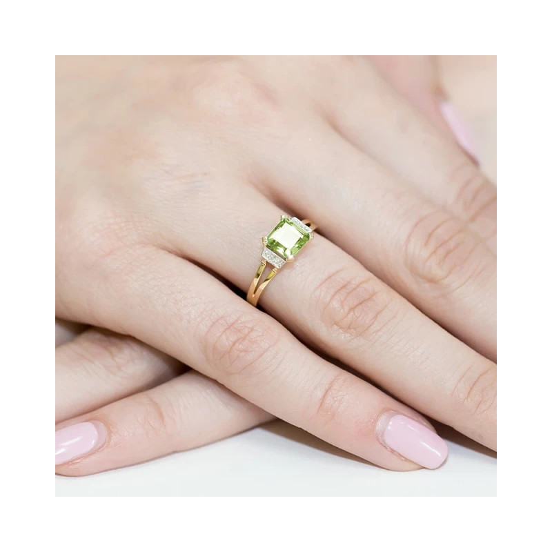 Gold ring with diamond EY-103 olivine | GoldJewellery Gold ring with diamond EY-103 olivine | GoldJewellery