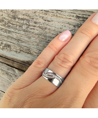 Silver ring wave zirconia