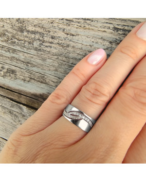 Silver ring wave zirconia