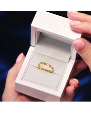 Gold ring 8k heart white stones