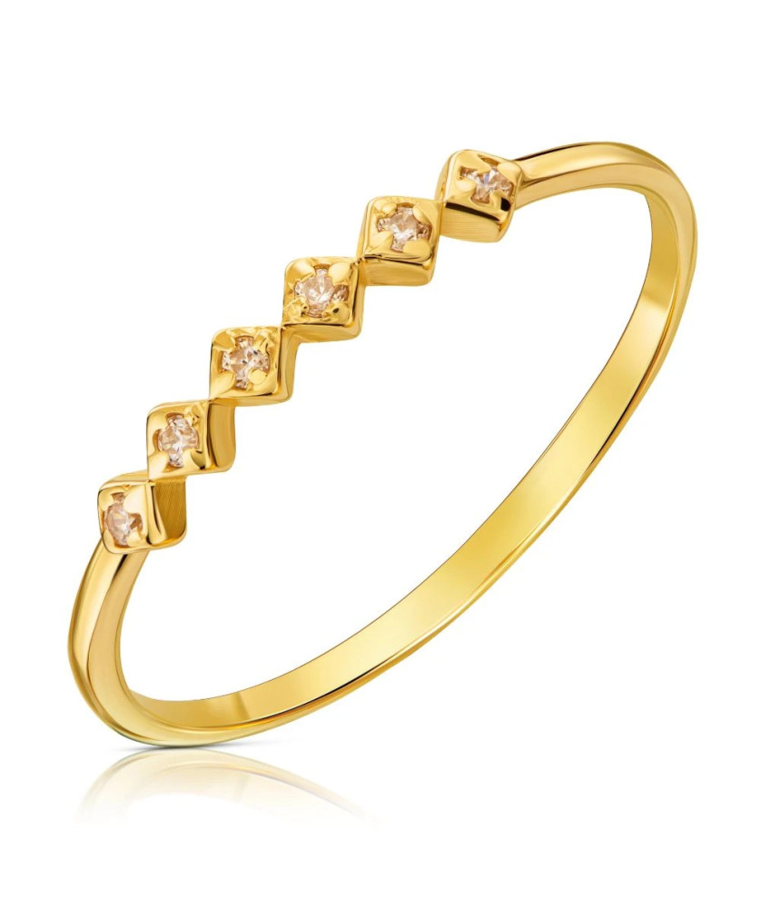 Thin gold ring 8k zirconia