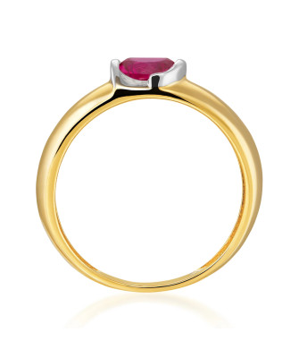 Red stone in 8k gold ring