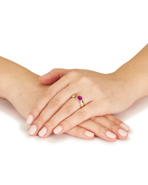 Red stone in 8k gold ring
