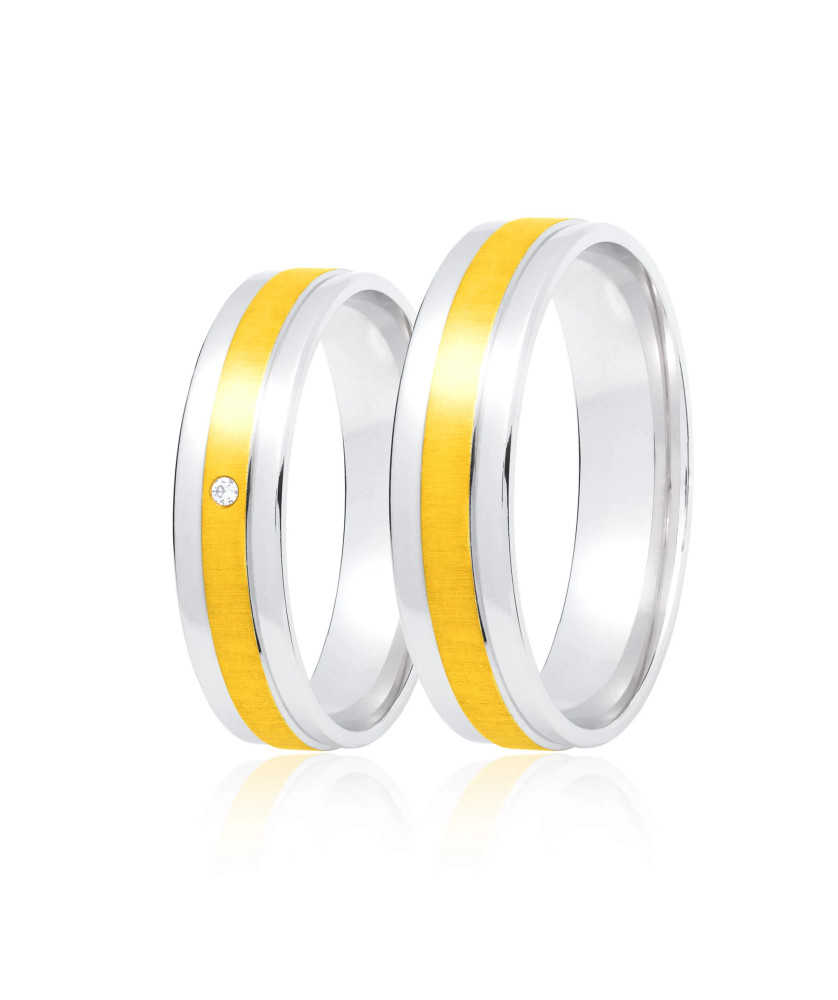 Gold wedding band 4 mm 14k trial Size 15 - 23