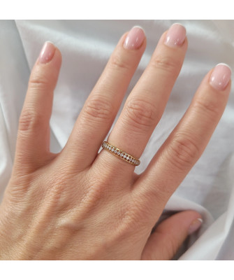 Ring with cubic zirconia all around gold 8k