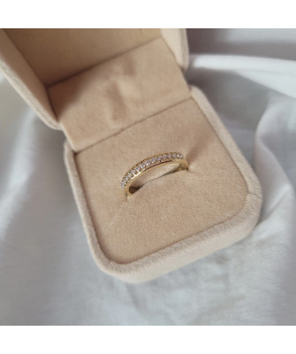 Ring with cubic zirconia all around gold 8k
