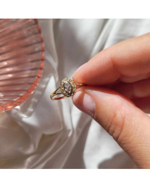 Oval ring stone gold 8k