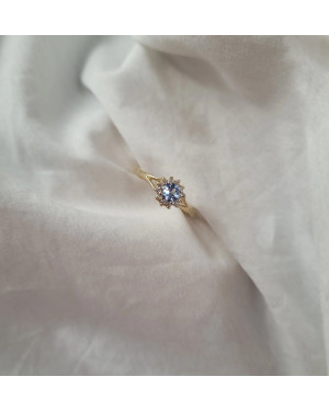 14k gold ring blue flower stone