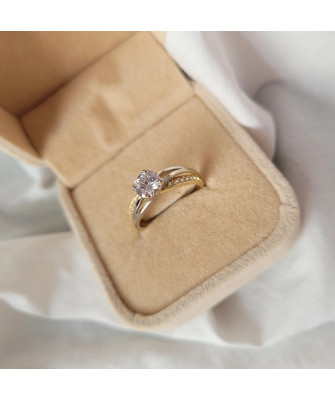Engagement ring large stone 14k
