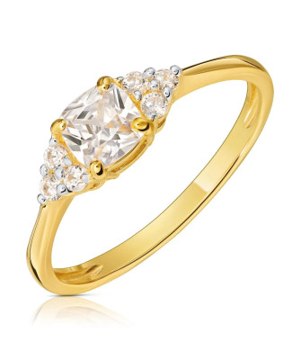 Engagement ring cubic zirconia 8k