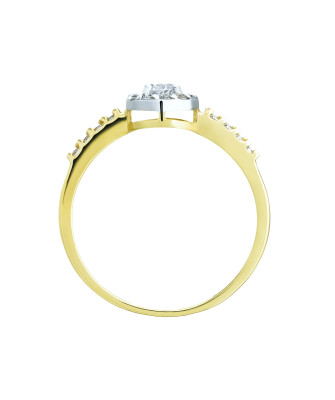 14k gold ring with cubic zirconia