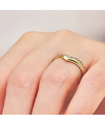 14k gold ring classic design white zircons