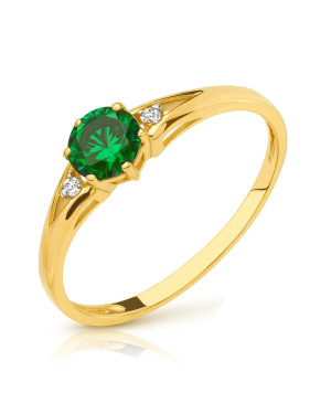 Ring with green eye 8k