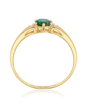 Ring with green eye 8k