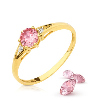 Ring with pink stone 8k