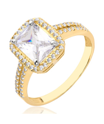 Engagement ring large stone