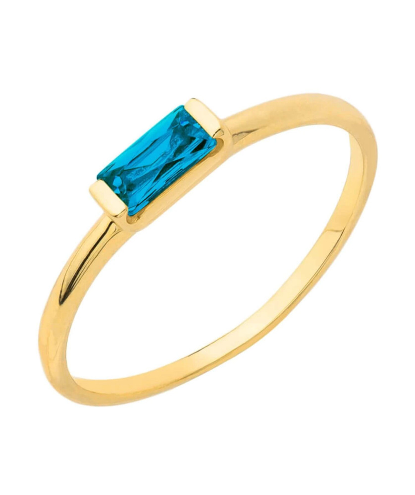 Delicate gold ring with turquoise stone
