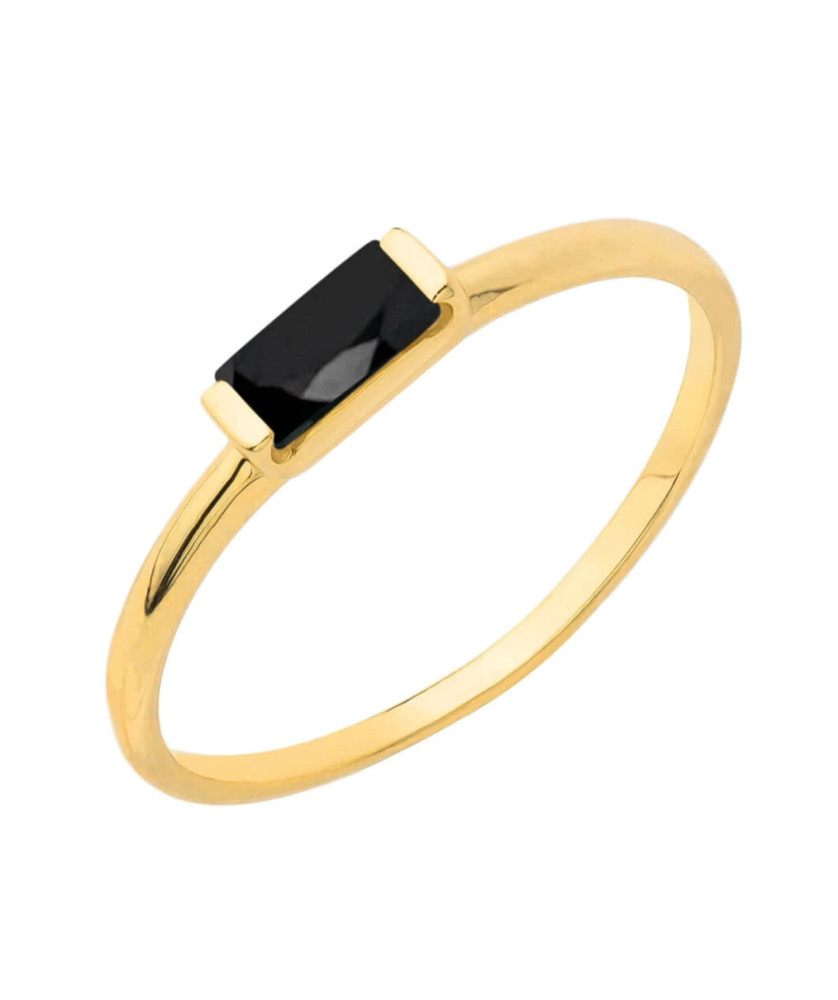 Delicate gold ring with black stone