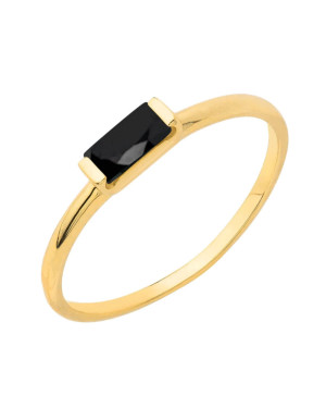 Delicate gold ring with black stone