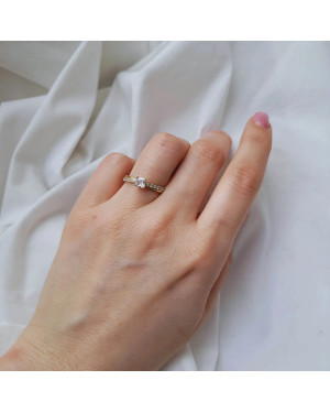 Gold engagement ring white stone