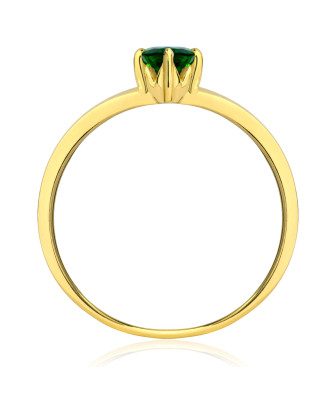 Oval emerald gold ring