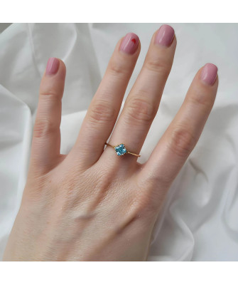 Gold ring blue stone