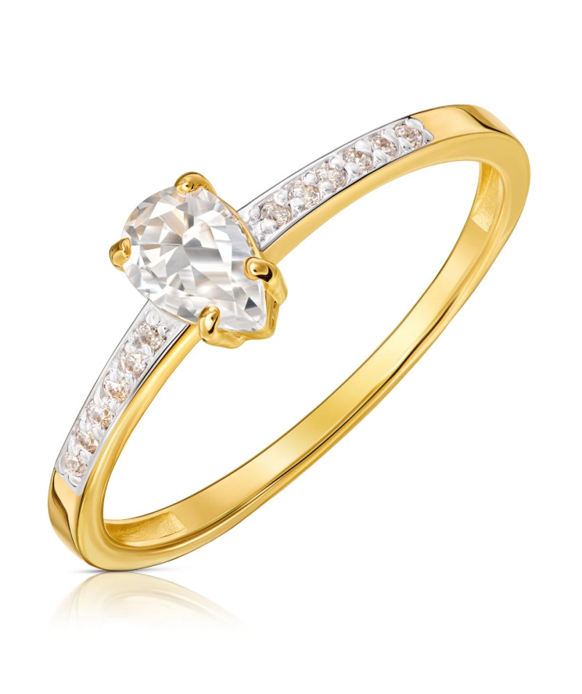 Engagement ring with cubic zirconia 14k