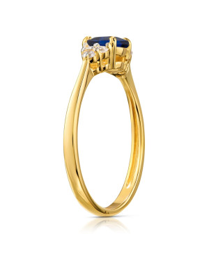 Ring with a blue stone 8k
