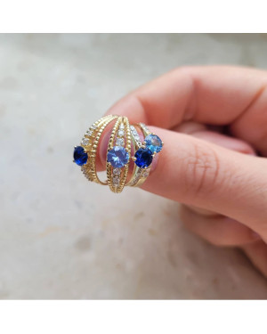 Ring with blue stone 8k