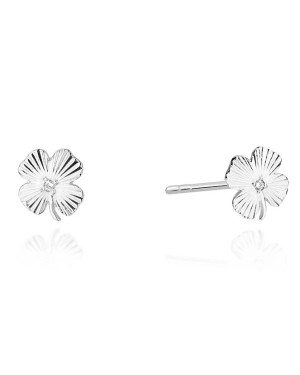 14k gold clover earrings with 0.01ct diamond