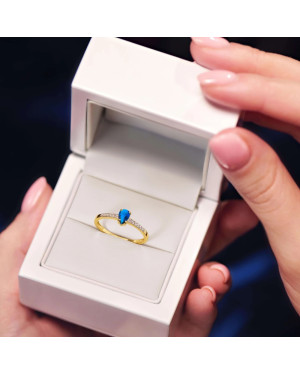 Delicate ring sapphire cubic zirconia