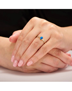 Delicate ring sapphire cubic zirconia