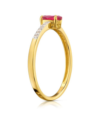 Delicate ring ruby zirconia