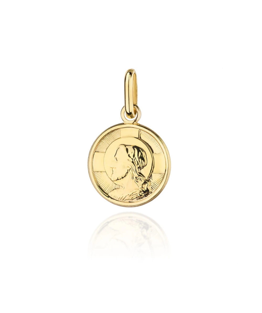 Round gold medal with the image of Jesus