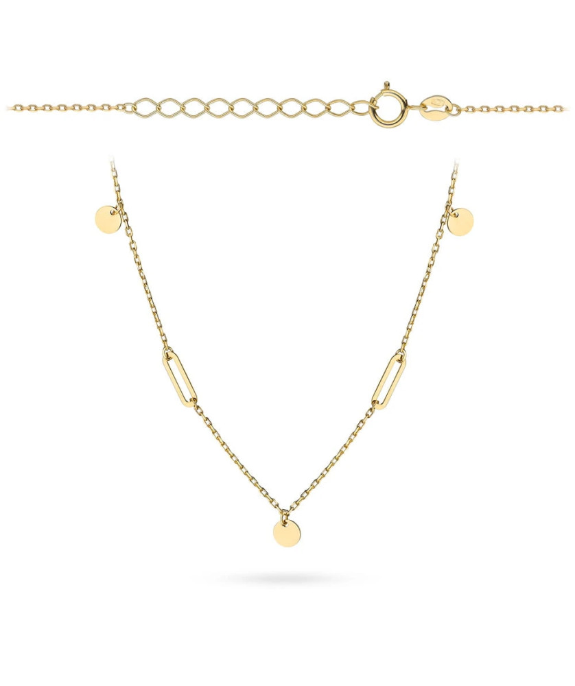 Gold necklace links and full circles