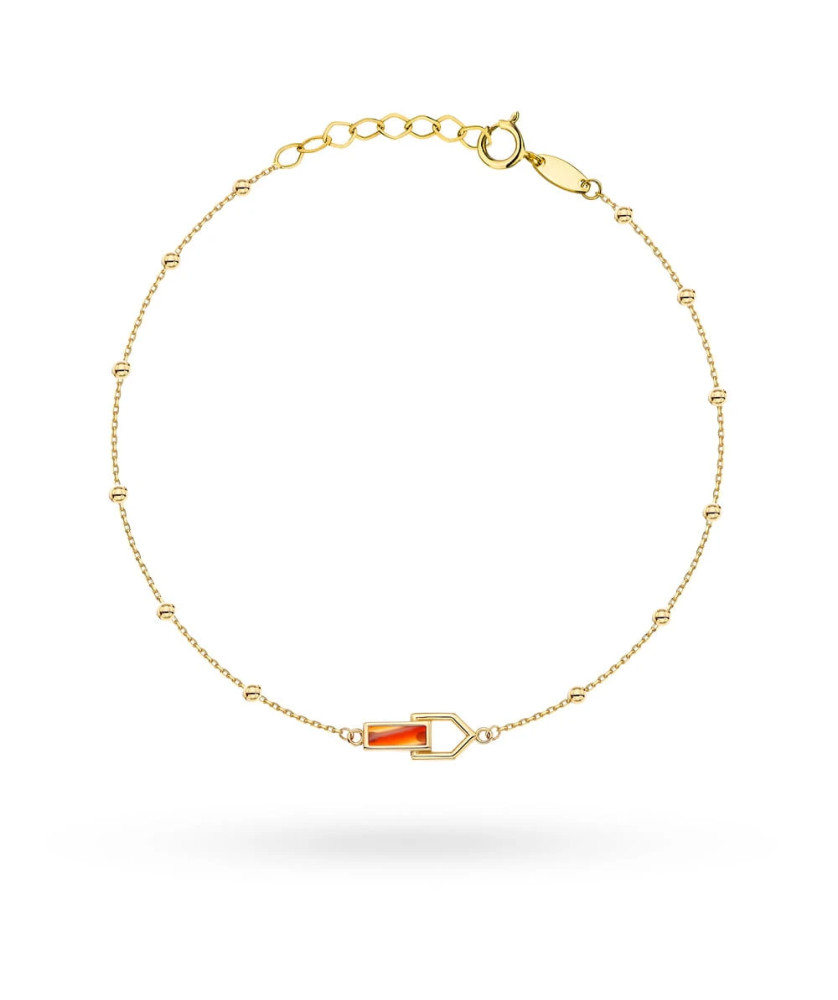 Gold bracelet with smooth beads and carnelian stone