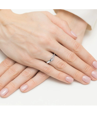 14k White Gold Ring Diamond 0.04ct certificate