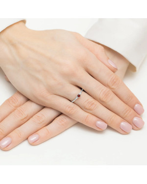 14k White Gold Ring with Ruby 0.15ct certificate