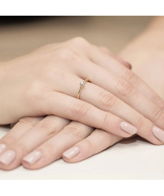 Diamond ring 0.04ct