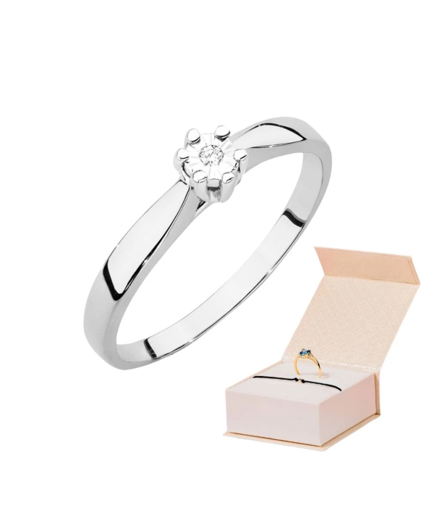 White gold ring with 0.01ct diamond