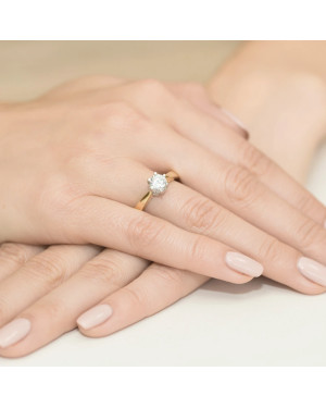 Gold ring with 1.00ct diamond