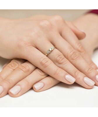 Diamond ring butterflies 0.12ct certificate