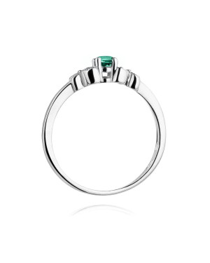 Gold ring with emerald white gold