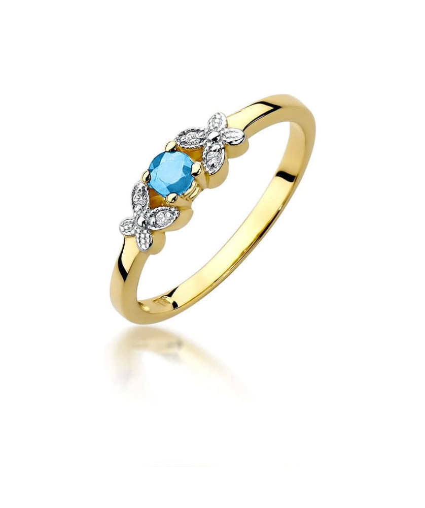 Gold ring with topaz certificate