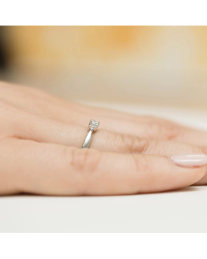Złoty Pierścionek 14k Białe Złoto Brylant Diamenty 0,13ct
