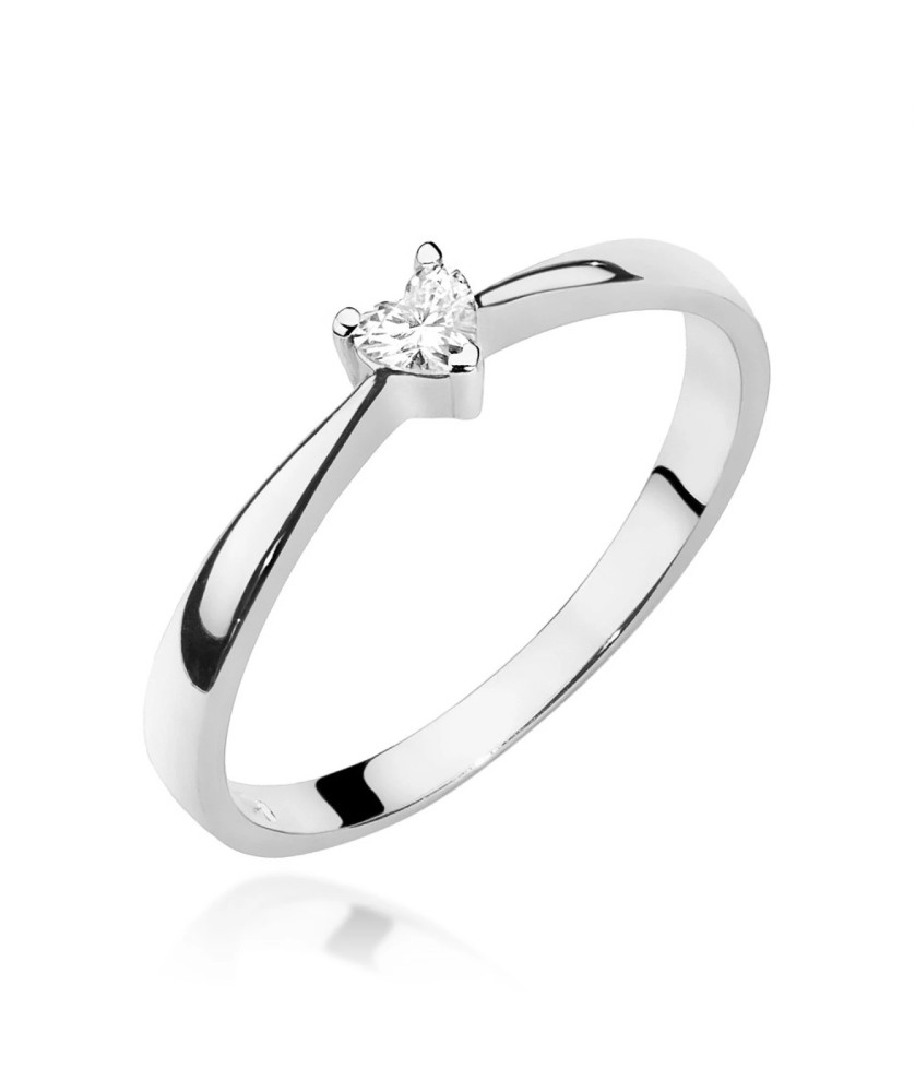 Engagement ring diamond heart white gold 0.10ct